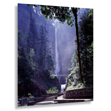 Cargar imagen en el visor de la galería, Digitally Restored and Enhanced 1980 Multnomah Falls Print - Columbia River Gorge Benson Bridge - Oregon Waterfall Natural Wonder - Archival Print