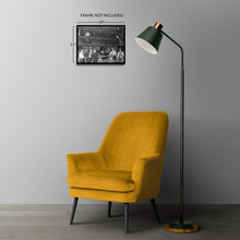 Cargar imagen en el visor de la galería, Digitally Restored and Enhanced 1939 Memphis Cotton Exchange Photo Print - Vintage Poster Photo of Interior of Memphis Cotton Exchange Just Before Closing