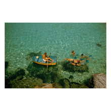 Cargar imagen en el visor de la galería, Digitally Restored and Enhanced 1956 Bermuda Snorkeling Children Print - Flatts Village Caribbean Summer - Mid Century Island Life - Archival Print
