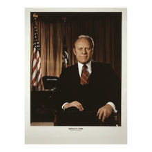 Cargar imagen en el visor de la galería, Digitally Restored and Enhanced 1975 Gerald Ford Print - 38th President Official Portrait - White House Post-Watergate Era - Archival Print
