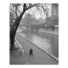 Cargar imagen en el visor de la galería, Digitally Restored and Enhanced 1940 A Couple Walking Along Seine River Photo Print - Vintage Photo of A Couple Walking Along Seine River by Toni Frissell
