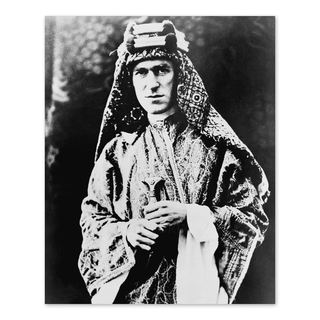 Digitally Restored and Enhanced 1920 T E Lawrence Photo Print - Vintage Portrait Photo of T E Lawrence of Arabia Poster - Old Photo of T.E. Lawrence