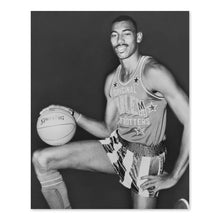 Cargar imagen en el visor de la galería, Digitally Restored and Enhanced 1959 Wilt Chamberlain Poster Photo - Old Photo of Wilt Chamberlain Wearing Harlem Globetrotters Uniform Wall Art Print
